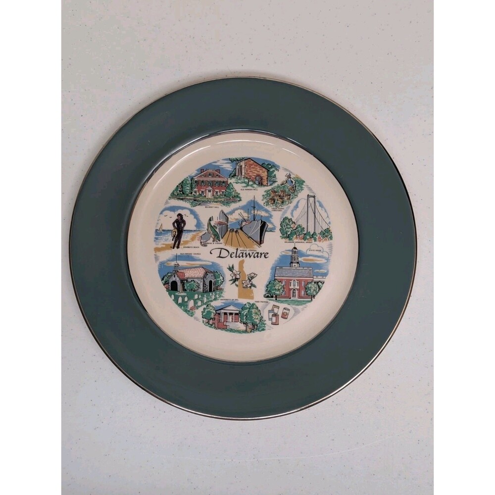 Vintage Triomphe USA Porcelain 10.5 Inch Delaware State Souvenir Plate MCM